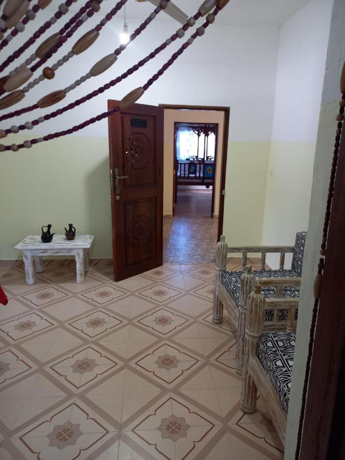 Rhino Apartment Watamu Buitenkant foto